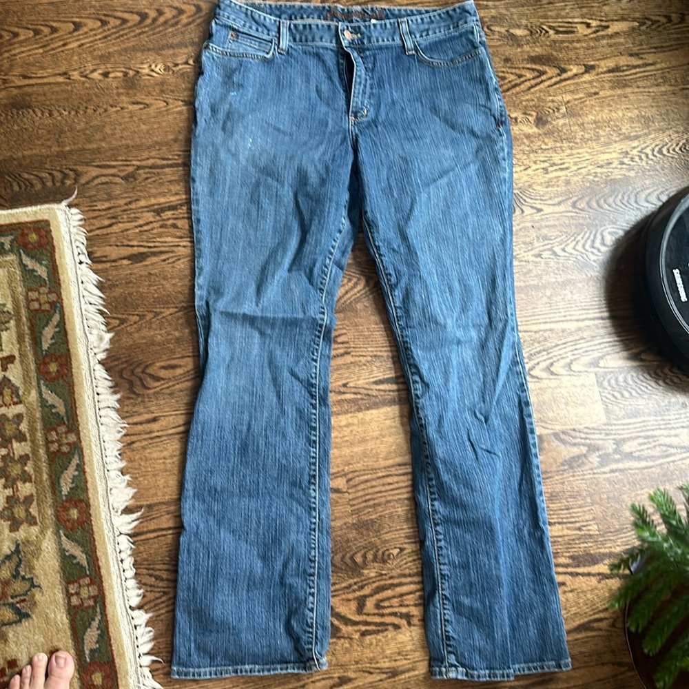 Eddie Bauer women’s 16L